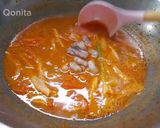 Foto langkah ke 3 dari resep Tom Yum Soup.