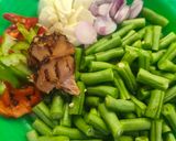 Foto langkah ke 1 dari resep Tumis Buncis Cabe Gendot.
