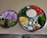 डाएट ची ओट्सची खिचडी (Diet Oats Khichdi Recipe In Marathi) रेसिपी स्टेप 1 फोटो 