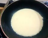 A picture of step 3 of Egg vegetable Roll.