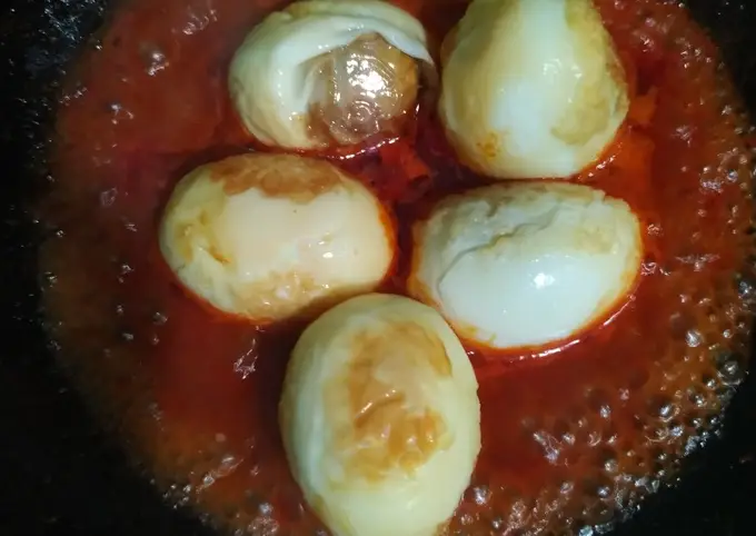 Langkah-langkah untuk membuat Cara membuat Hintalu (telur) masak habang khas banjar