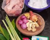 Foto langkah ke 1 dari resep Ayam Goreng Serundeng.