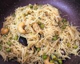 A picture of step 10 of Green Peas Pulao.