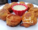 A picture of step 3 of Hyderabadi Aaloo Bondas.