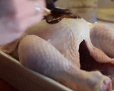 Foto del paso 2 de la receta: Pollo Navideño relleno de Piña 🍍 | DarixLAB