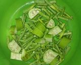 Foto langkah ke 1 dari resep Lodeh Terong Kacang Panjang dan Jantung Pisang.