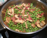 Foto del paso 4 de la receta: Chícharos con Pavo Adobado