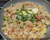 Foto langkah ke 5 dari resep Nasi Goreng Ala Solaria.