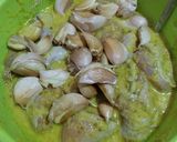Foto langkah ke 3 dari resep Ayam Goreng Bawang Putih.