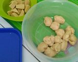 Foto langkah ke 7 dari resep Pia Kering isi Keju.