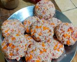 Foto langkah ke 3 dari resep Nasi Kepal Selimut.