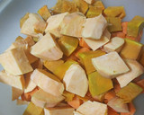 Foto del paso 1 de la receta: Crema Eloisa con pan frito al ajillo