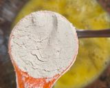 Foto del paso 1 de la receta: Pancito de harina de avena con romero a la sartén 🌱 fácil, nutritivo, sin balanza, sin horno 🌱