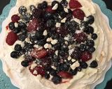 Foto del paso 5 de la receta: Torta pavlova con frutos rojos