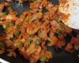 A picture of step 3 of Mumbai Style Masala Pav.