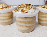 Foto del paso 3 de la receta: Merengue. Galleta, crema Pastelera y frutos secos. Canario Solé