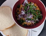 A picture of step 5 of Misal pav recipe.