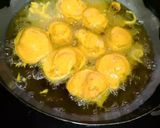 A picture of step 6 of Batata Vada.