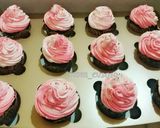 Foto langkah ke 8 dari resep Cupcake kukus coklat simple (no mixer).