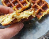 Foto del paso 4 de la receta: Waffles de papa y cebolla
