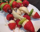 Foto del paso 2 de la receta: Brocheta multifrutas