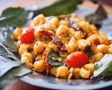 Foto langkah ke 4 dari resep Chick Pea / Garbanzo Curry.