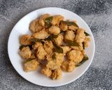 Foto langkah ke 4 dari resep 590.Ayam krispi daun kari.