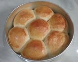 Foto langkah ke 8 dari resep Roti Sobek.