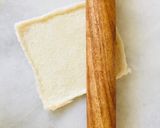 A picture of step 1 of PIN ROLL SANDWICHES or COLOURFUL SANDWICHES.