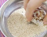 ડ્રાય ફ્રૂટસ લાડુ(Dryfruits ladoo recipe in Gujarati) રેસીપી સ્ટેપ4ફોટો
