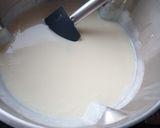 Une image de l'étape 1 de Crèmes desserts au chocolat blanc 😋.