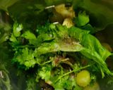 A picture of step 2 of Green Smoothie.