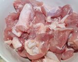 A picture of step 1 of Green Curry Chicken (Gaeng Keow Wan Gai).