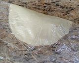 A picture of step 3 of Fried Quesadillas 😋🥟.