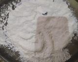 A picture of step 1 of Paneer masala puff in pan.