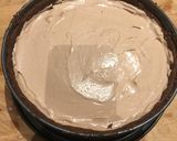 Foto del passaggio 8 della ricetta Cheesecake in love al cioccolato e lamponi