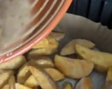 Foto del paso 1 de la receta: Confit de pato con patatas y manzana