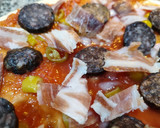 Foto del paso 3 de la receta: Pizza salada extra picante (mi estilo)