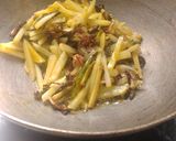 আলু উচ্ছে ভাজা (Alu uche bhaja recipe in Bengali) রেসিপি ধাপ - 3 ছবি