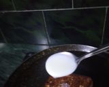 A picture of step 3 of Rabdi Bread SandWich.