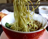 Foto langkah ke 3 dari resep Mie Ayam Hijau Homemade.