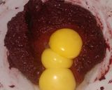 Foto langkah ke 1 dari resep Black and Red Velvet Chiffon Cake.