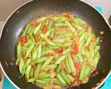 Foto langkah ke 3 dari resep Udang Saos Mentega.