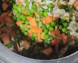 A picture of step 2 of Pav bhaji.