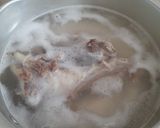 Foto langkah ke 1 dari resep Sup Tulang Sapi.