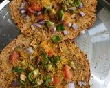 पापड़ पिज़्ज़ा(papad pizza recipe in hindi) रेसिपी चरण 4 फोटो
