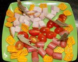 Foto del paso 7 de la receta: Picada especial para un día especial! San Valentin - Día de los Enamorados