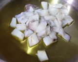 Foto del paso 4 de la receta: Alubias con sepia y alcachofas