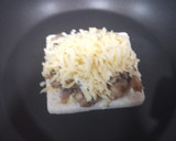 Foto del paso 5 de la receta: Sandwich de champiñones y queso
