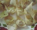 Hình bước làm 2 của món Hoành thánh sườn